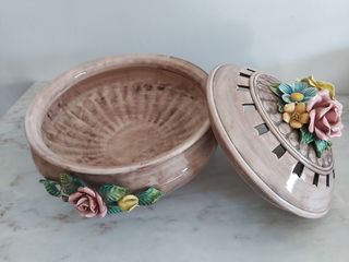 Sopera antigua de Cases .Manises