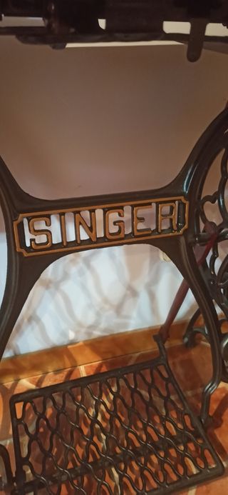 MAQUINA COSER SINGER