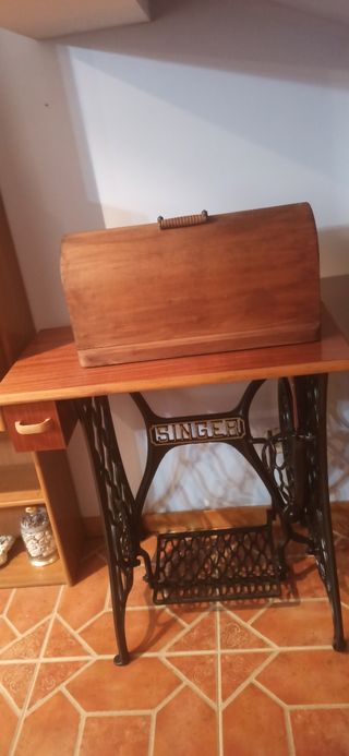 MAQUINA COSER SINGER