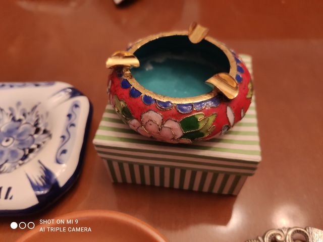 Lote de 18 ceniceros