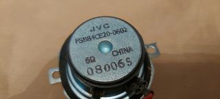 altavoz JVC 50w impedancia 6 ohmios