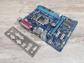 Placa GigaByte GA-H61M-DS2 (1155)