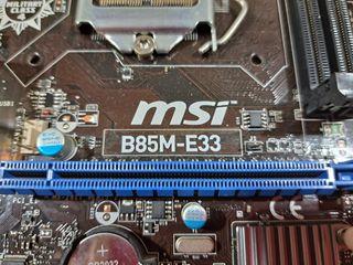 Placa MSI B85M-E33 (1150)