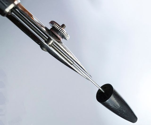 DISEGNARE LINEE CON SERBATOIO D'INCHIOSTRO