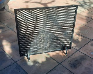 Pantalla protectora chimenea