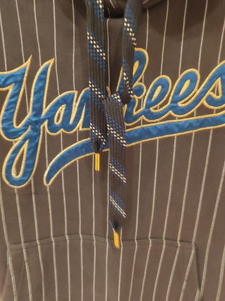 SUDADERA DE LOW YANKEES BASEBALL