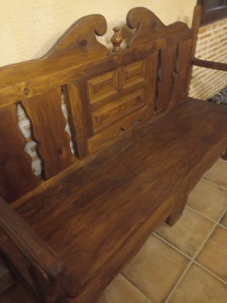 mobili artigianali rustici.