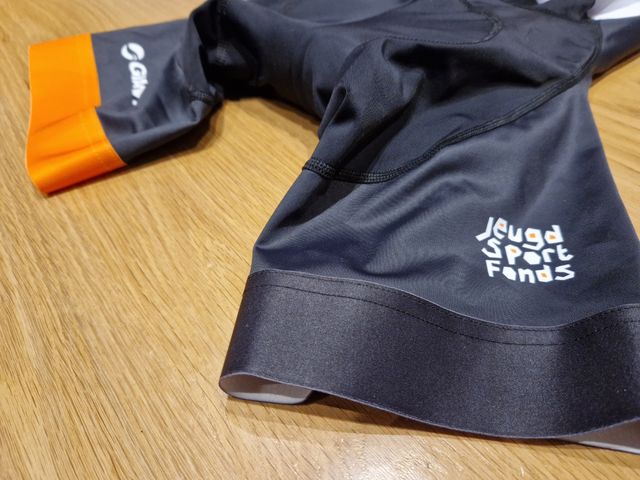 TALLA S. SKINSUIT O BUZO RABOBANK