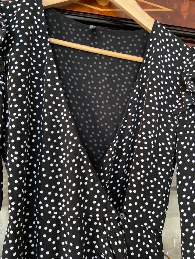 Mono de lunares de Zara