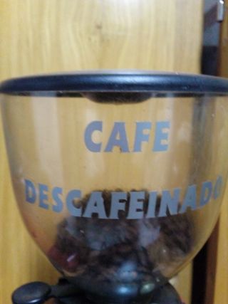 2 Molinillos de cafe