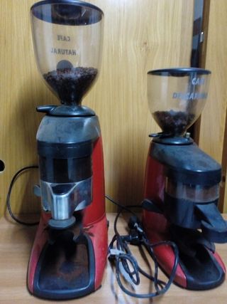 2 Molinillos de cafe