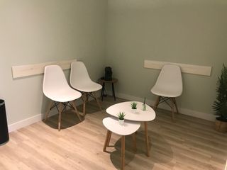 Local / oficina / consulta terapias / sala en alquiler-compartir