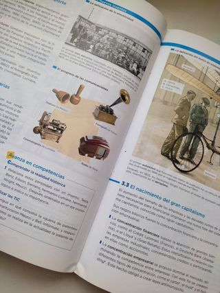 Libre  geográfica e historia Anaya 4°ESO