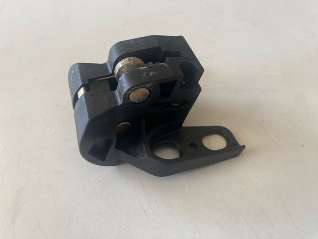 CERRADURA MALETERO BMW E30 TOURING