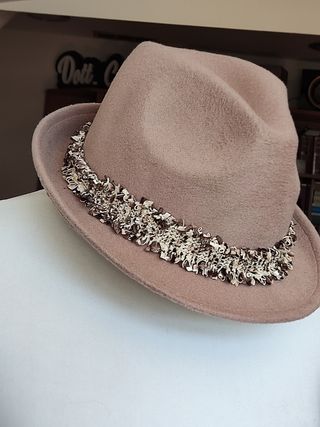 cappello donna beige