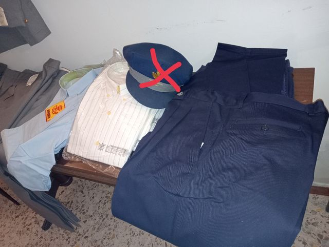 Pantalones reparto Correos