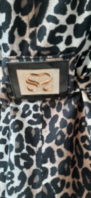 GABARDINA PRIMAVERA ANIMAL PRINS.