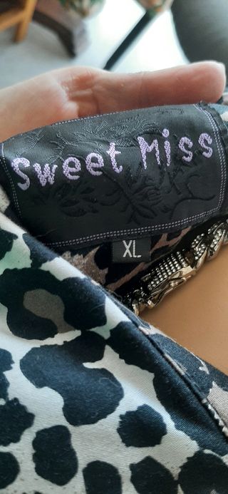 GABARDINA PRIMAVERA ANIMAL PRINS.