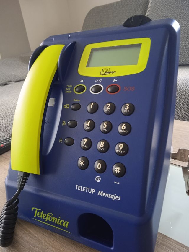 teléfono de los que habían antes en el bares