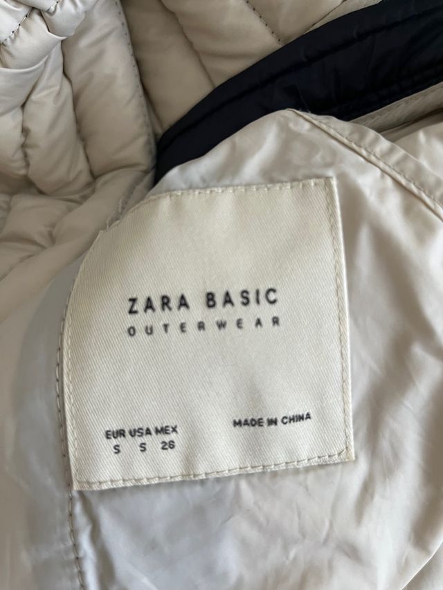 Plumas marca Zara Nueva