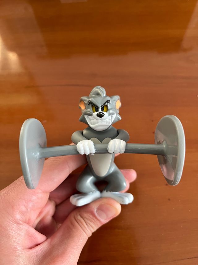 Figura Tom y Jerry McDonalds 2021