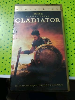 13 PELÍCULAS VHS - 5€ todos