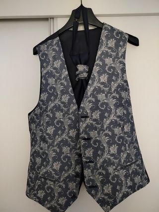 Traje de novio de Enzo Romano