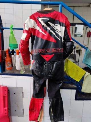 Mono Una pieza Dainese T50