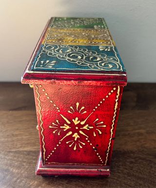 Mini cassettiera colorata in legno