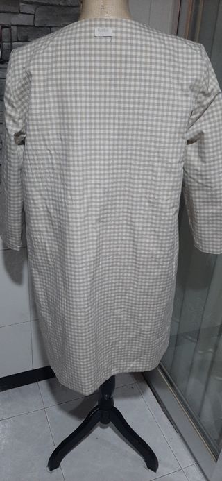 chaqueta tipo gabardina diseño único, primavera .