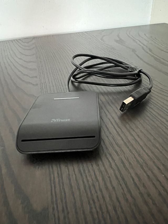 Lector de tarjetas inteligentes, DNI nuevo