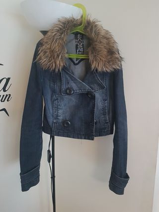 Chaqueta vaquera Stradivarius 36