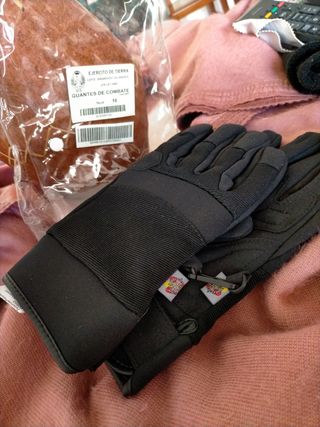 Guantes de combate.
