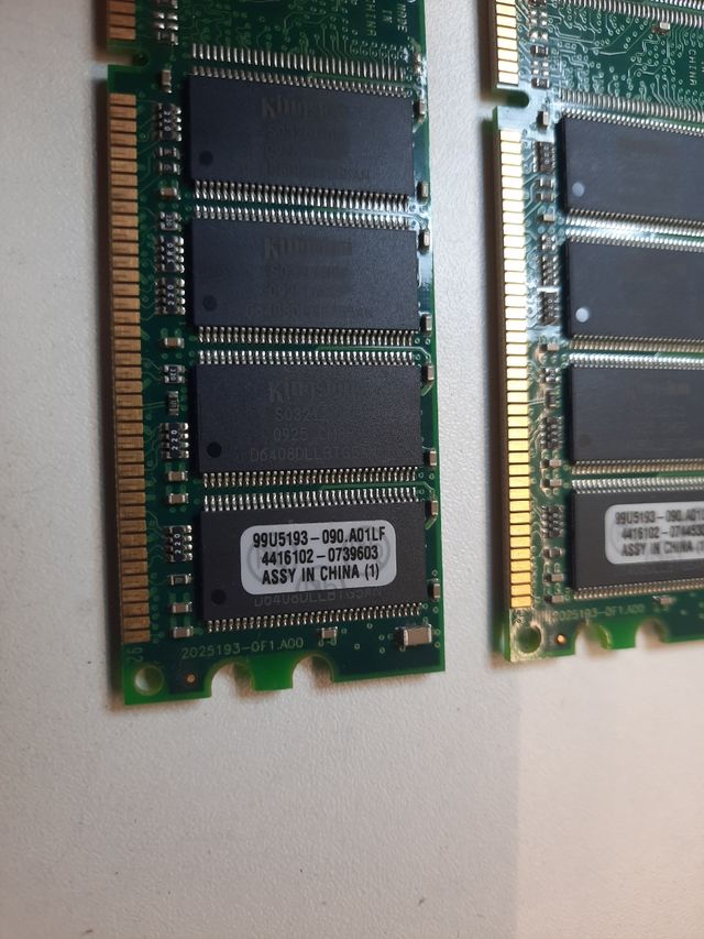 2 MEMORIA Ram 2G (2x1GB) KINGSTON