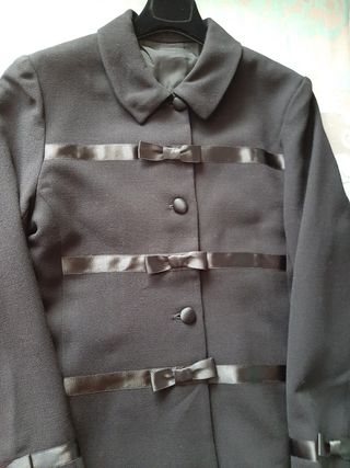 Chaqueta de vestir con detalles de lazos en raso