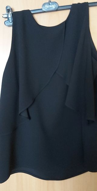 blusa alba conde negra