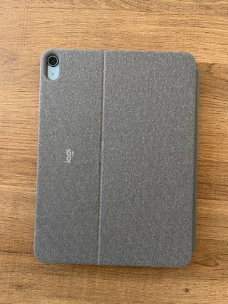 Funda de protección y teclado Logitech