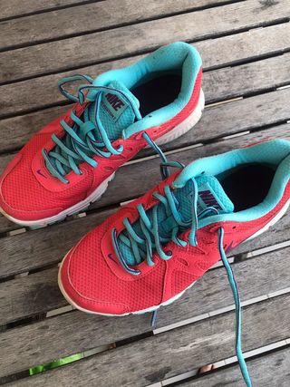 Tenis Nike