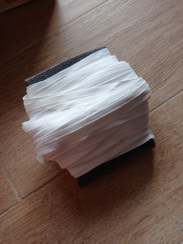 cinta estores blanca