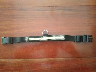 Collar reflectante para mascota.