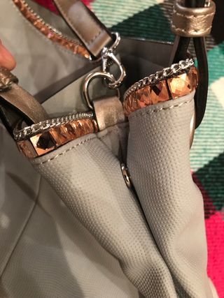 Borsa grande in similpelle con pietre luminose