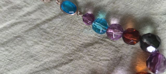 Gargantilla de la firma Monet.