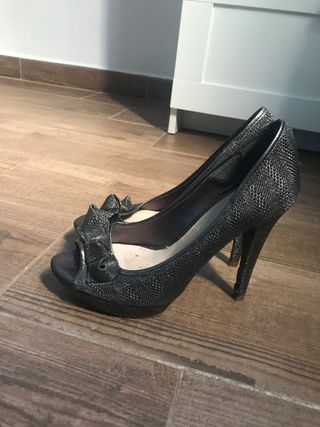 Zapato tacón  Zara