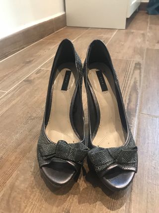 Zapato tacón  Zara
