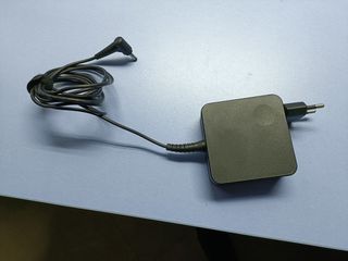 CARGADOR LENOVO NUEVO