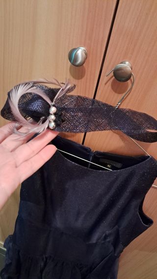 Vestido de fiesta Adolfo Dominguez con tocado