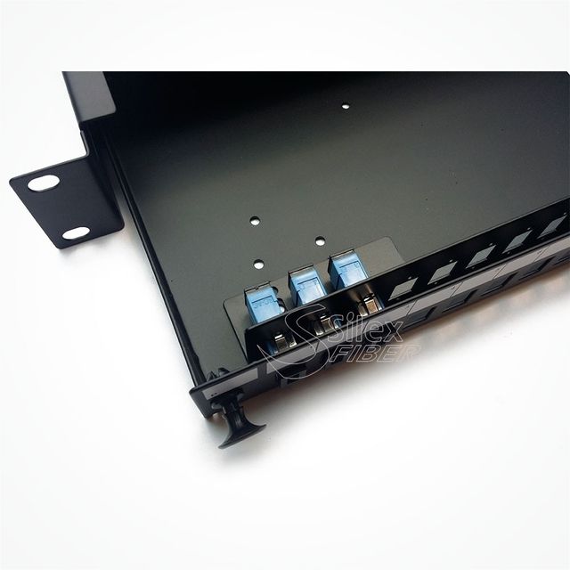 BANDEJA DE FIBRA LEVITON