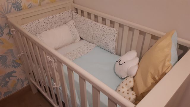 edredón cuna + cojín + protectores+ 2 sabanas