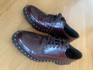 Zapatos kickers burdeos