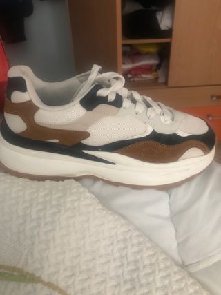 Botines de la marca Bershka 